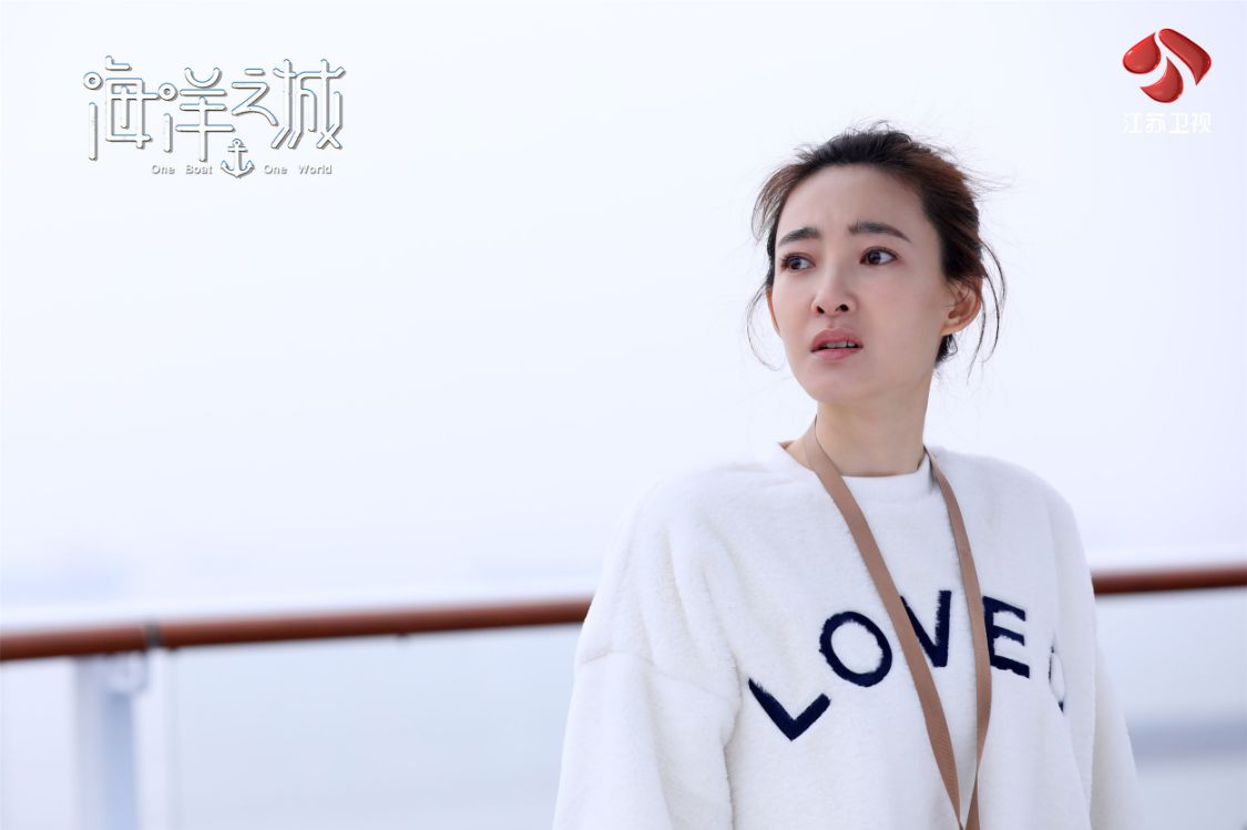 王丽坤上演清新呆萌温暖阳光,王丽坤演戏过程