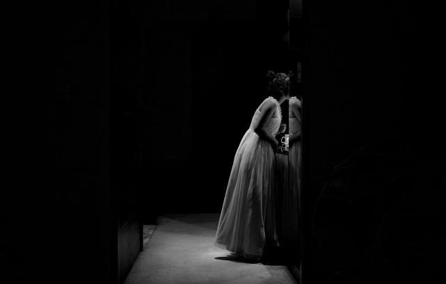 传统婚礼放鞭炮,婚礼迎亲鞭炮习俗