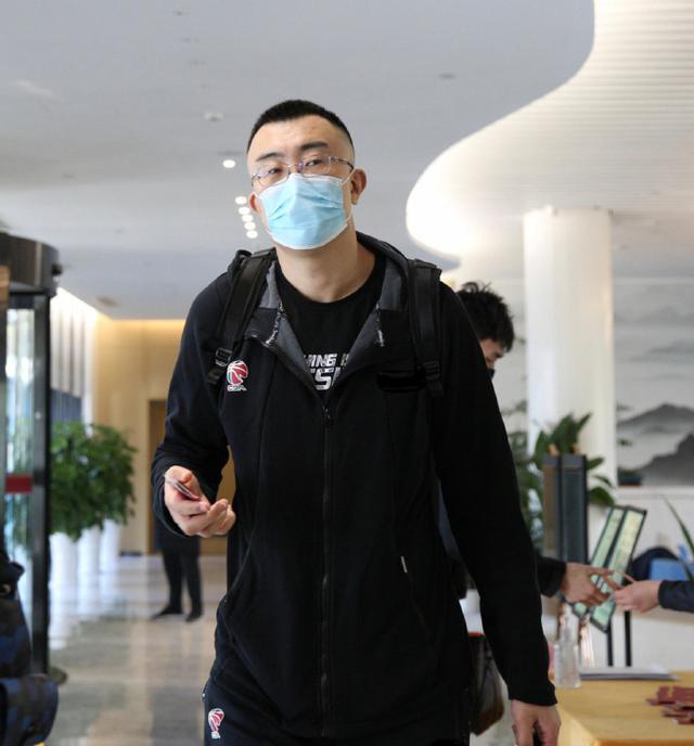 辽宁赵继伟张镇麟,辽宁赵继伟郭艾伦张镇麟