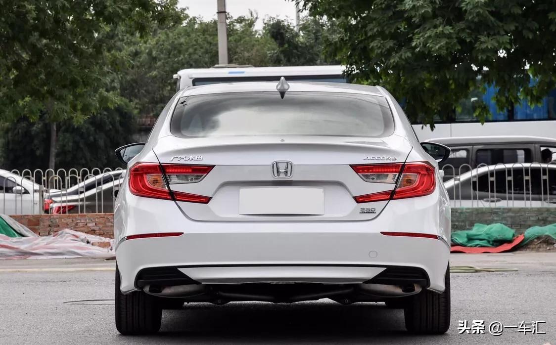 新雅阁2022低配,本田新雅阁底盘低吗