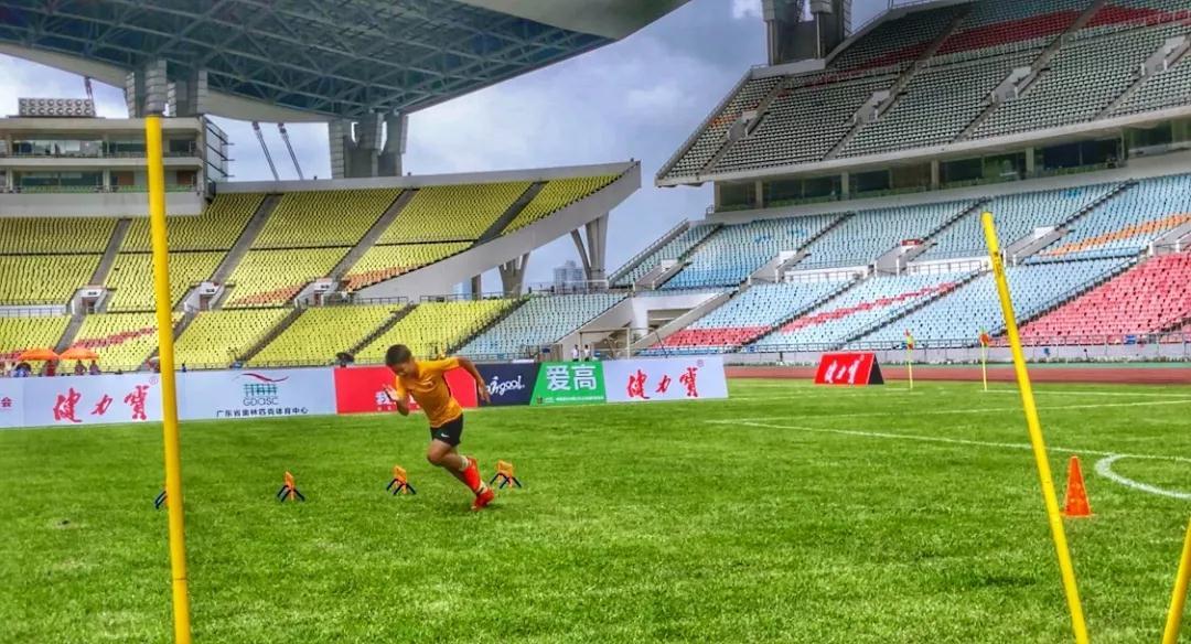 世界u12足球锦标赛完整版的视频,中国健力宝足球锦标赛