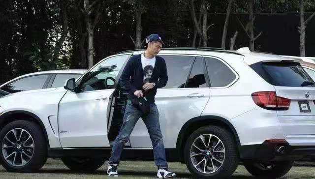 国足队员都开的什么豪车,盘点国足队员的车