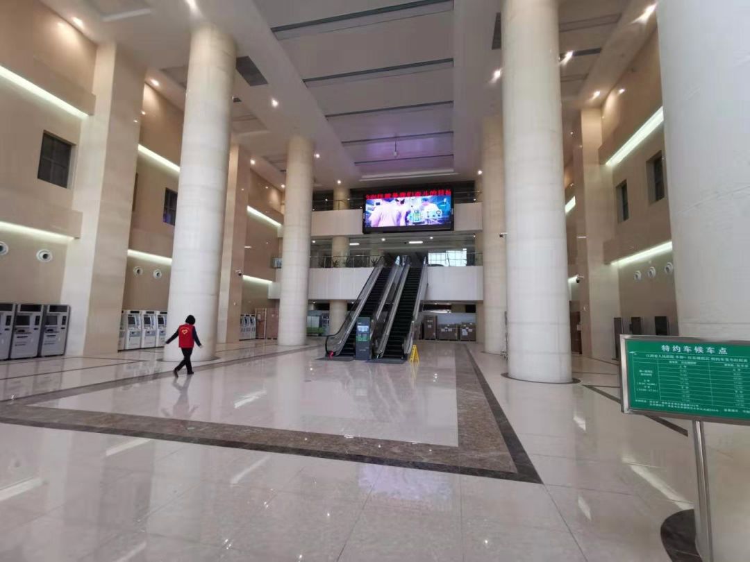 实探多个新城医院，南大一附院霸气外露，新省人民医院略显敷衍