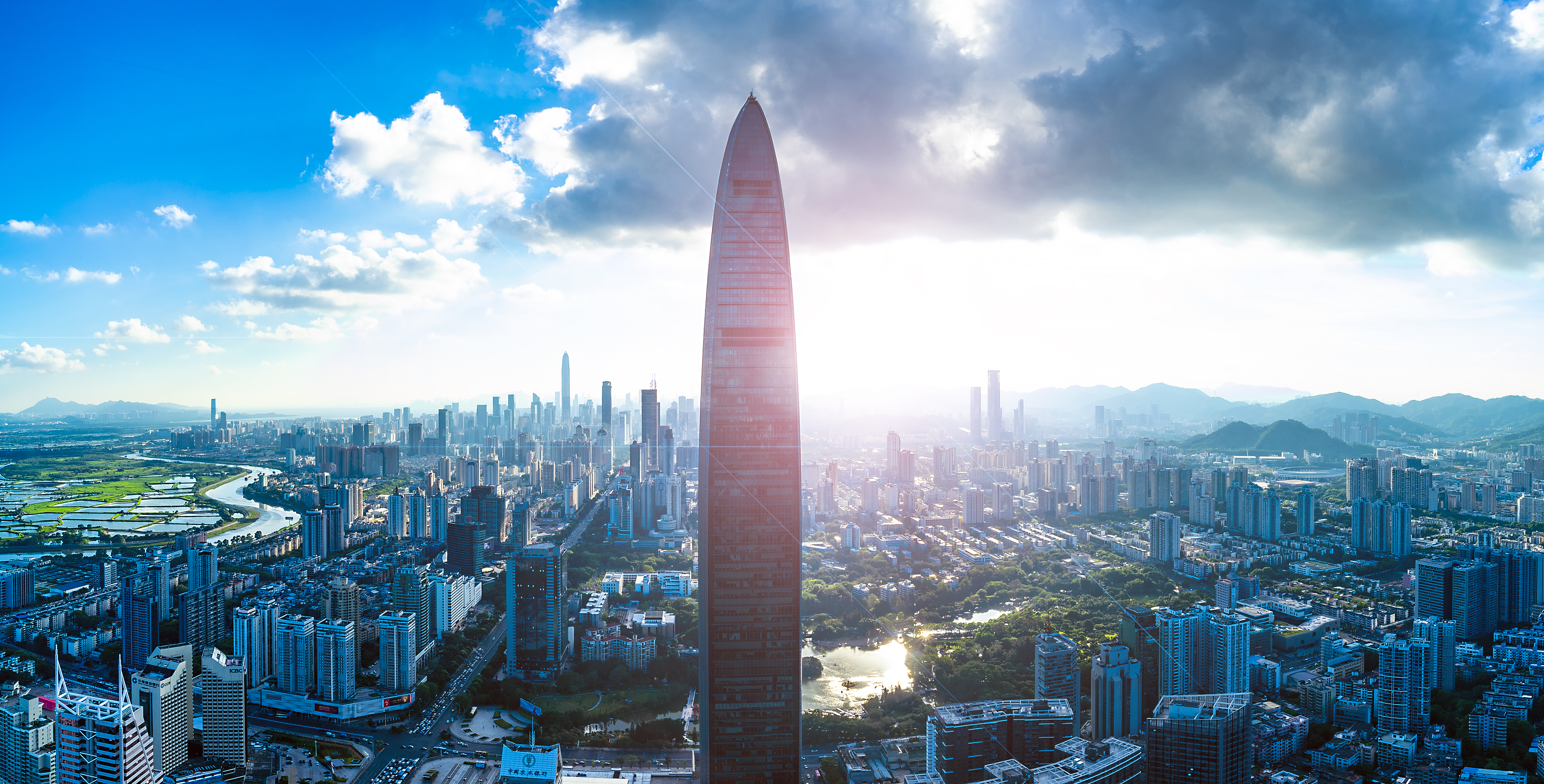 航拍深圳湾夜景,香港深圳夜景航拍震撼全景