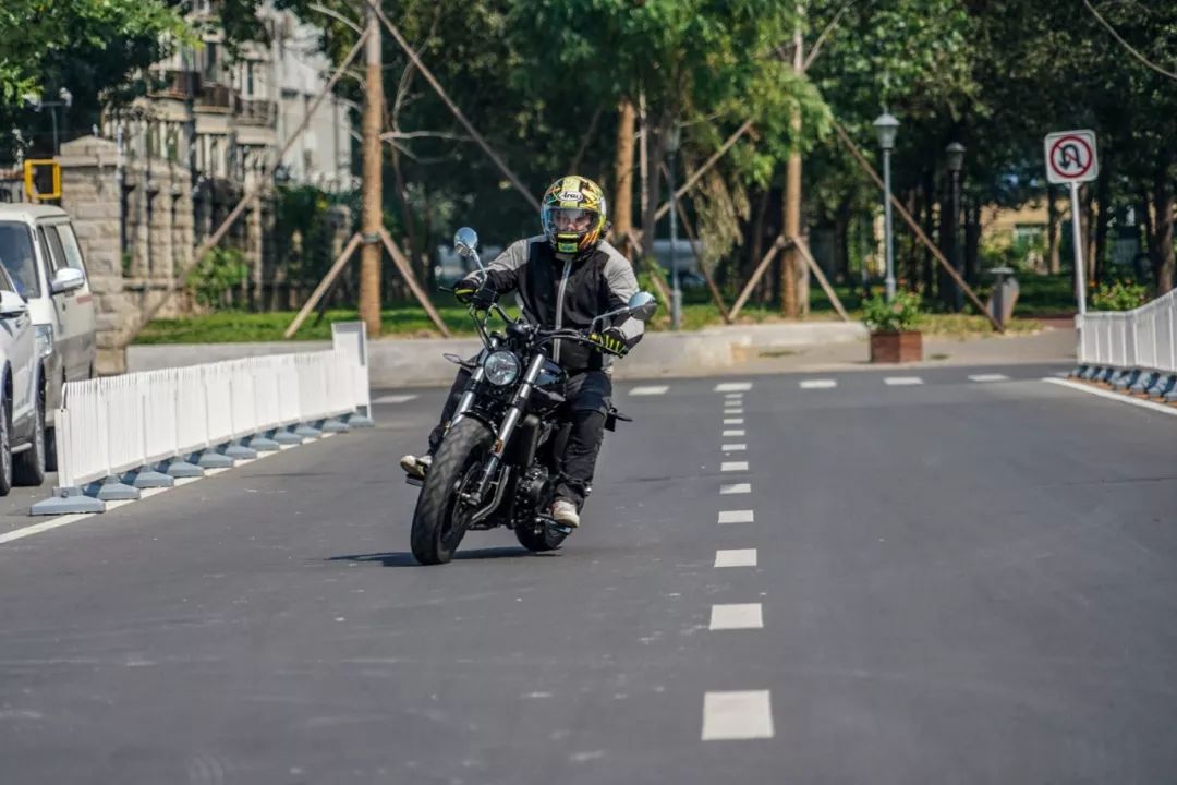 国产巡航复古250,奔达250和奔达fun2有什么区别