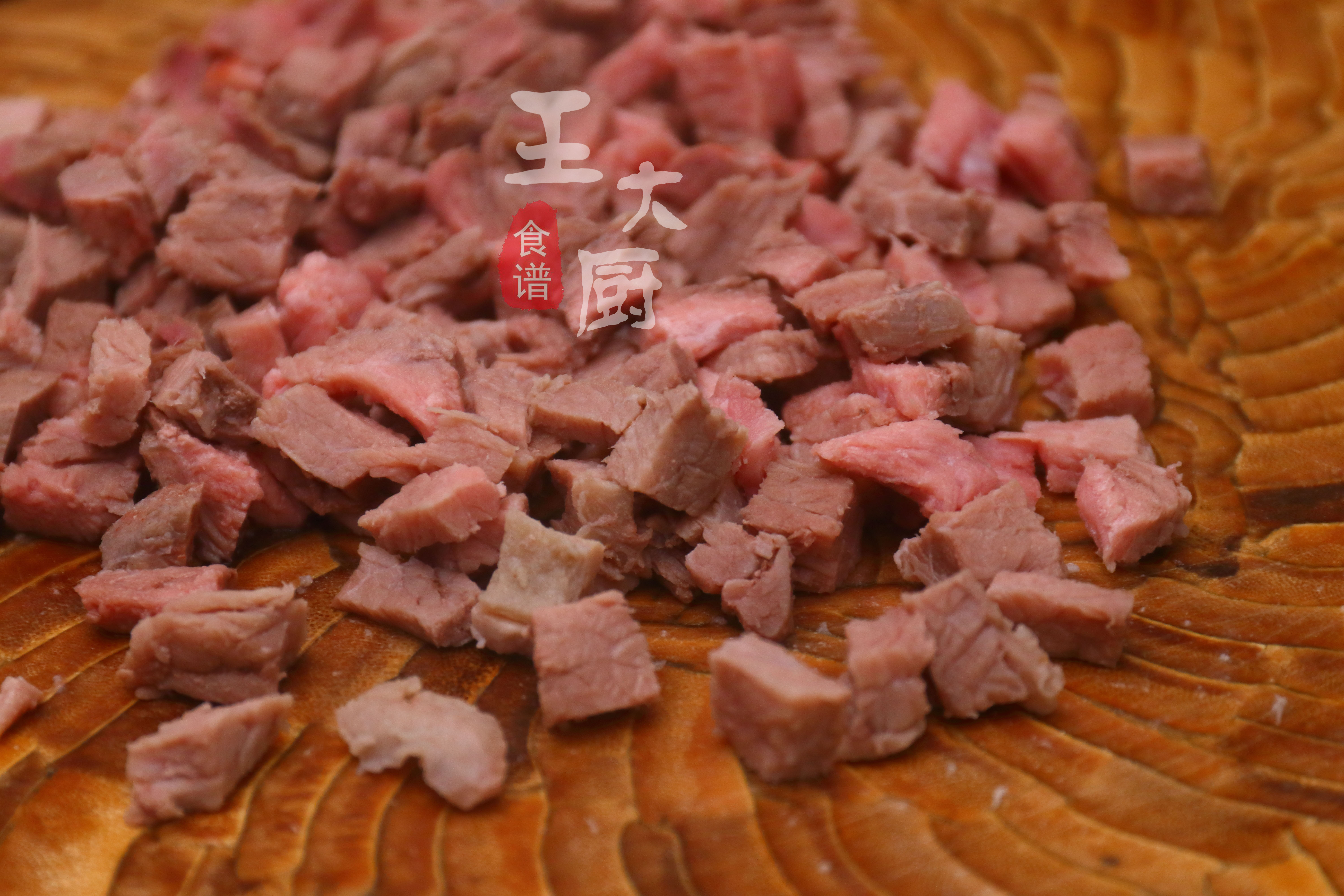 牛肉酱料可以做哪些好吃的,香菇牛肉酱香辣牛肉酱