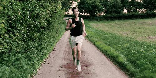 慢跑跑多慢是正确的,正常的慢跑需要跑多久呢