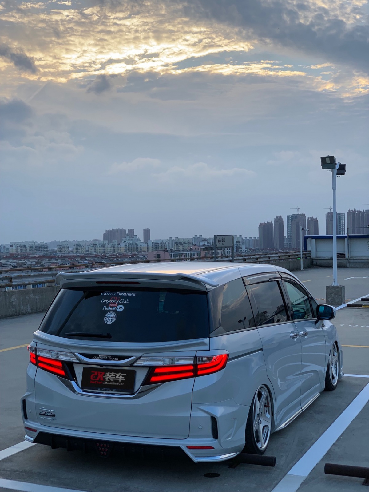 改装气动本田奥德赛视频,改装最帅的新款奥德赛