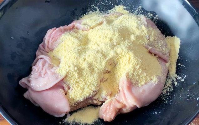 洗猪肚的时候碱放多了,盐洗猪肚的正确方法