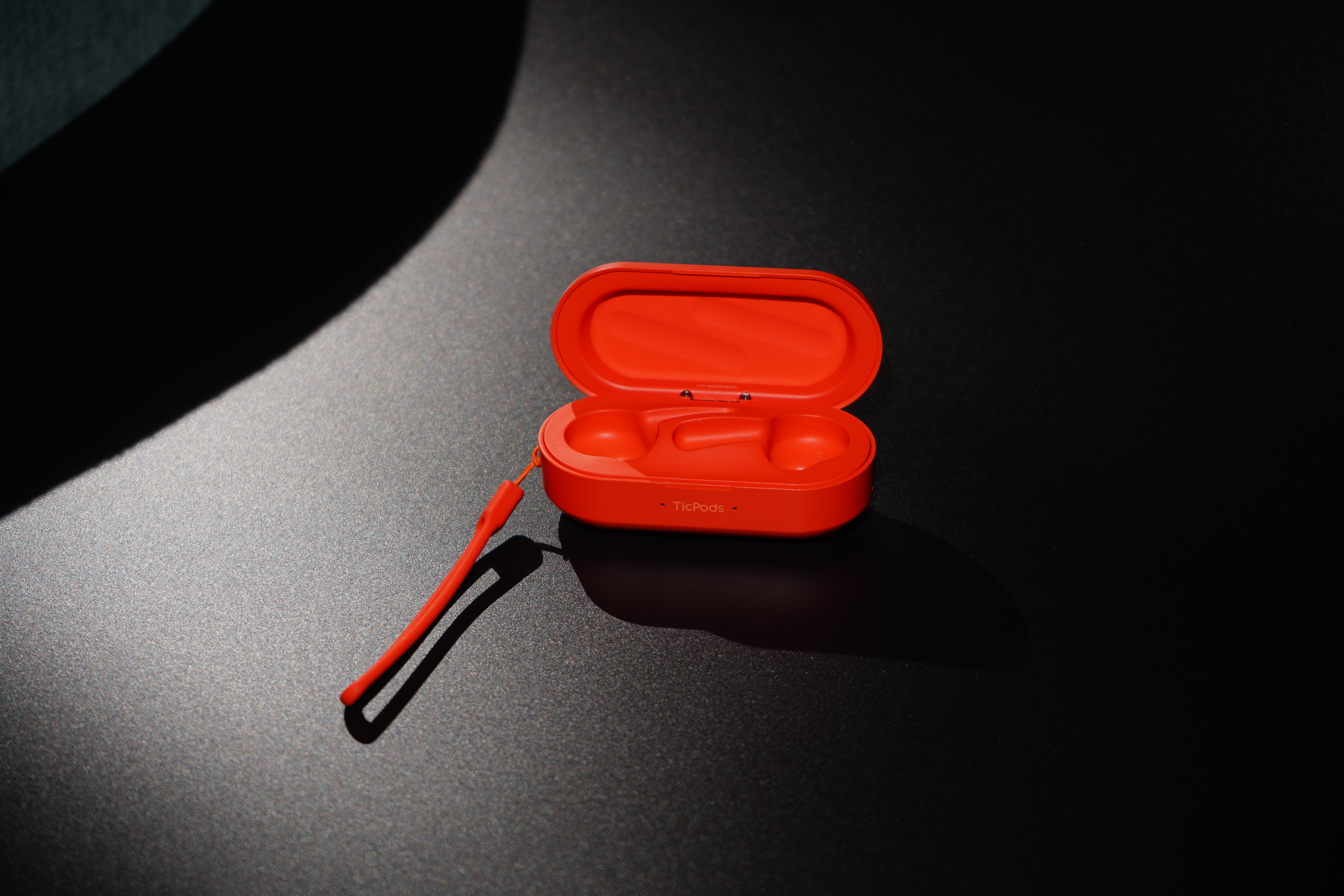 ticpodsfreepro钃濈墮鑰虫満,ticpodsfreepro娴嬭瘎