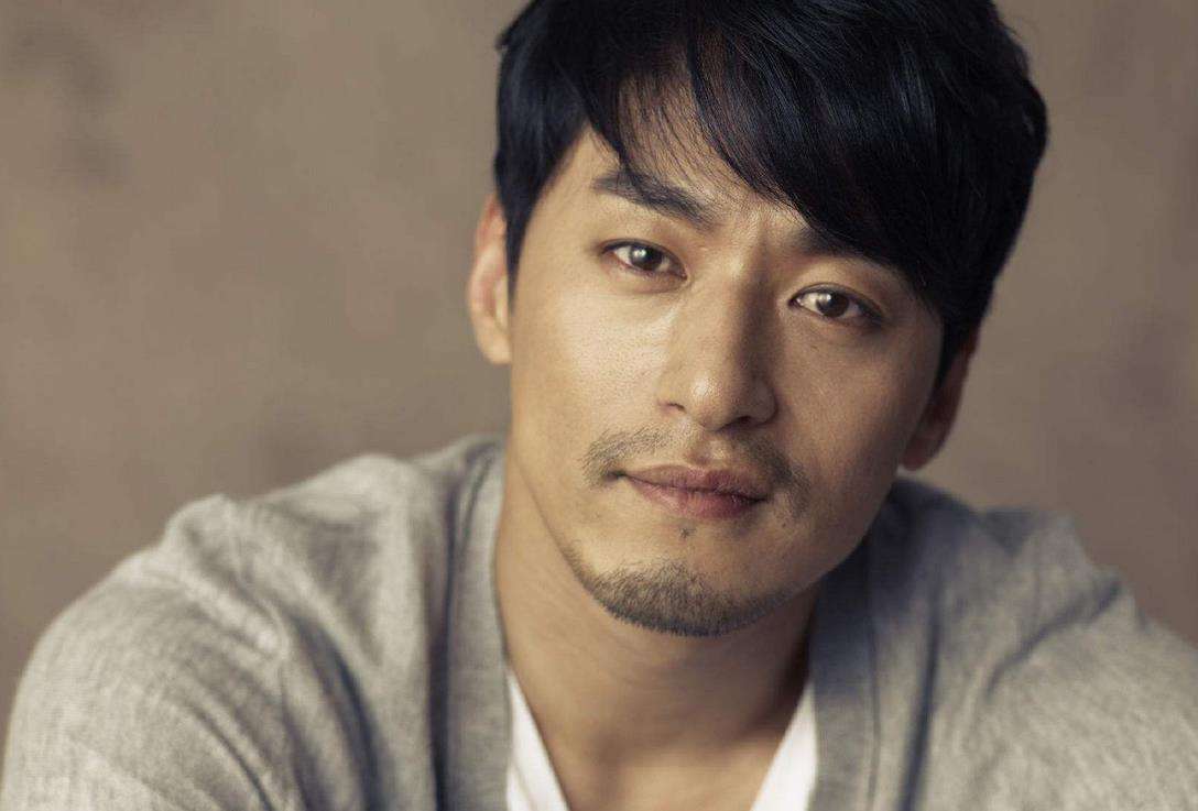 张东健朱镇模聊天事件当事人回应,朱镇模张东健丑闻是真的吗