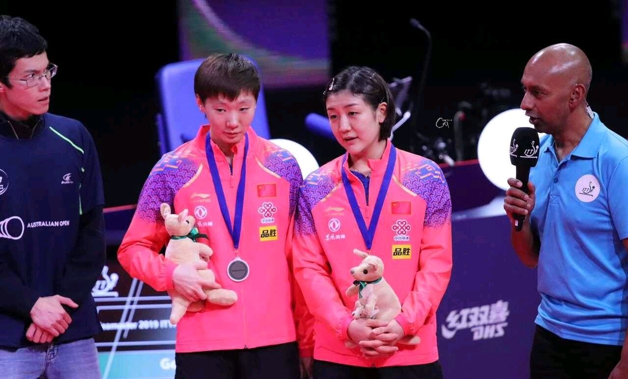 陈梦香蕉,陈梦刘国梁比赛