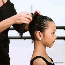 舞蹈高盘头的简单方法,儿童舞蹈盘头最简单