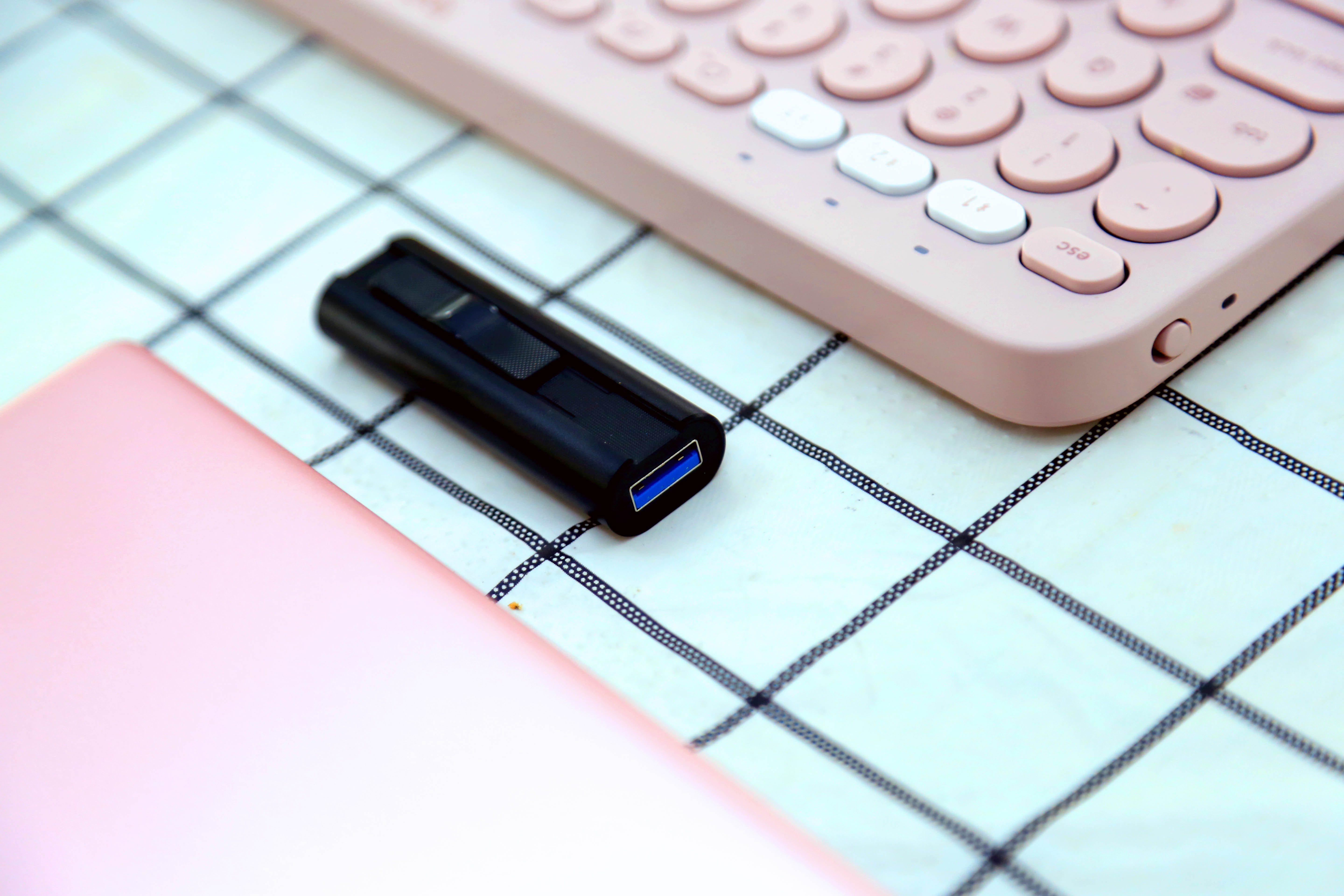 台电固态飞豹u盘便宜,台电飞豹固态u盘颗粒