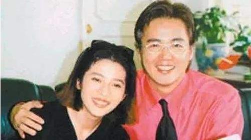 离婚后22年再撕“小三”张庭，自杀未遂的曾哲贞如今怎么样了？