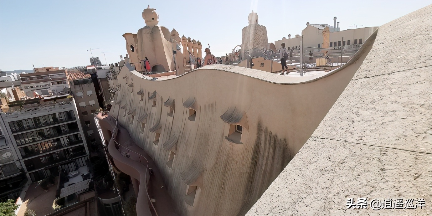 西班牙建筑大师高迪的建筑作品展,西班牙天才艺术设计大师高迪作品