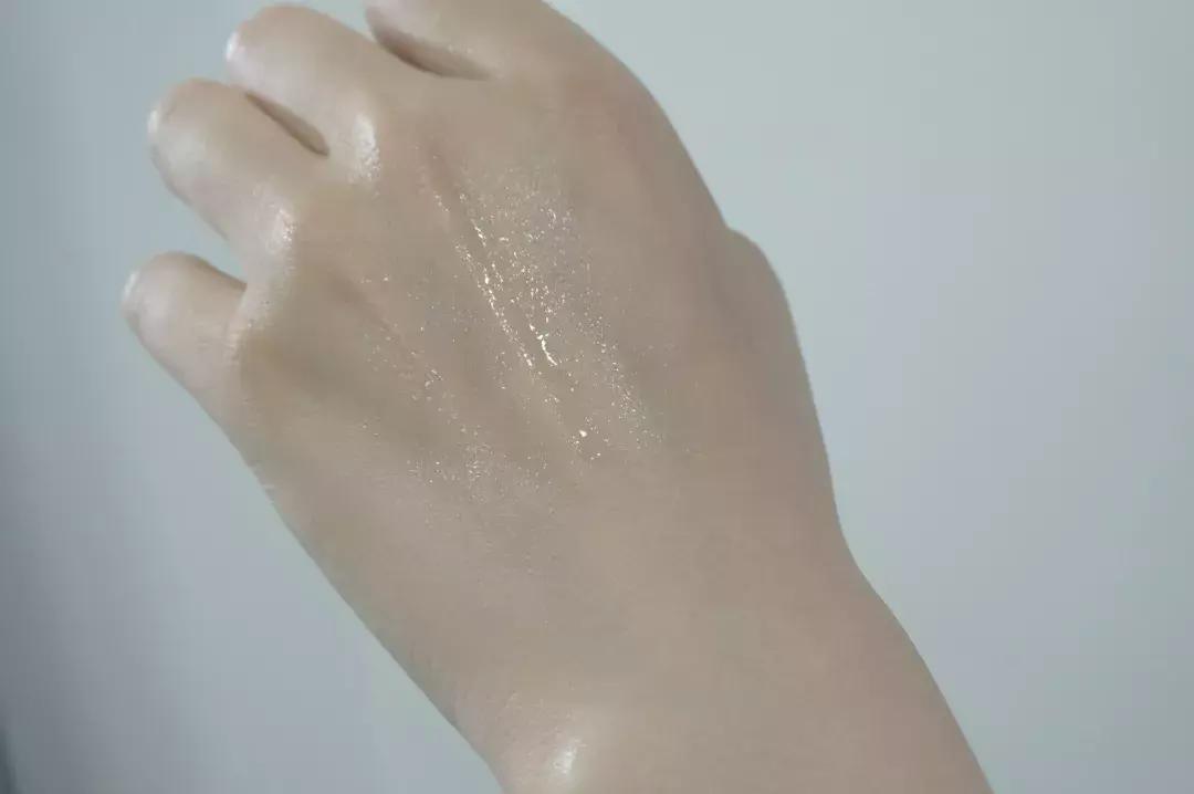 Sorry，这些“网红化妆品”真的不好用