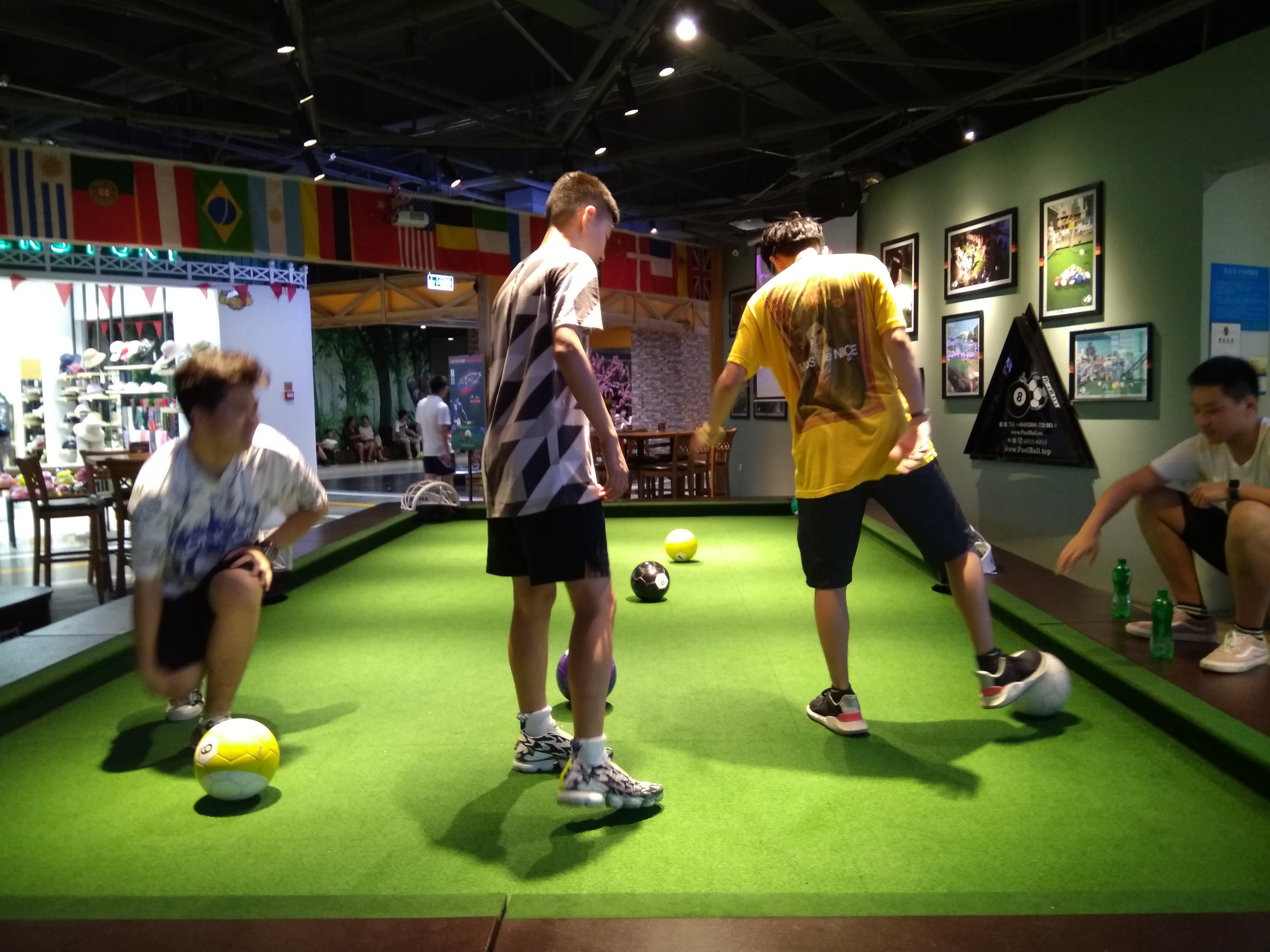 德国慕尼黑奥林匹克足球场,德国柏林奥林匹克足球场