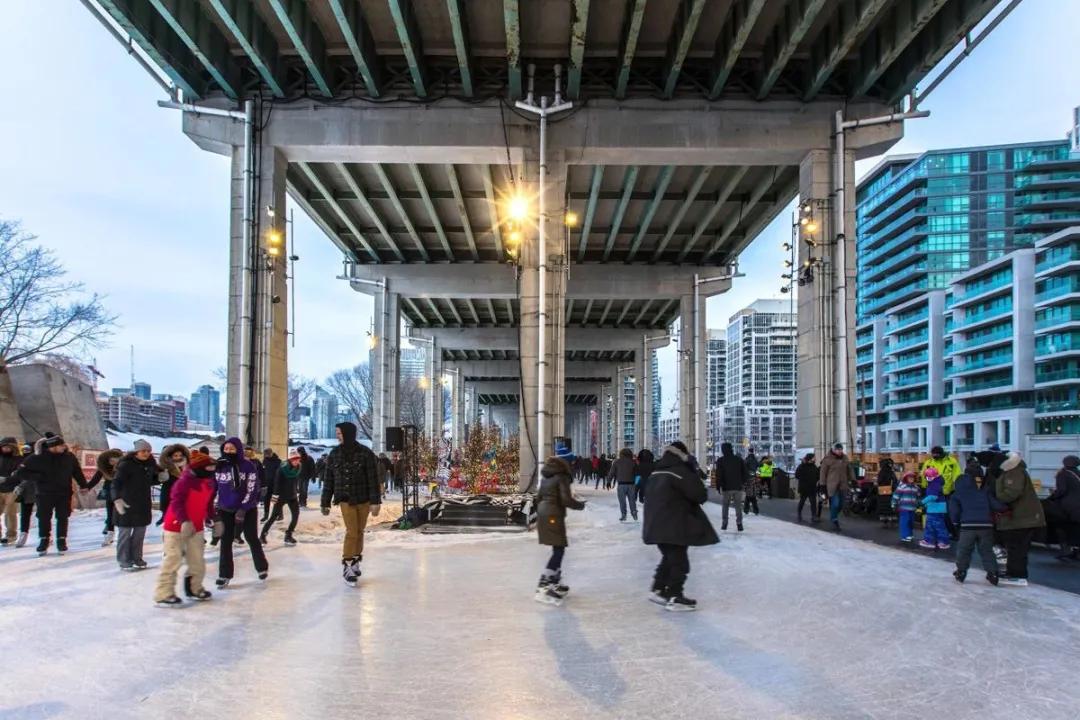 TheLakefront/Lakeshore“最后优惠”，市中心湖景房只需10%定金