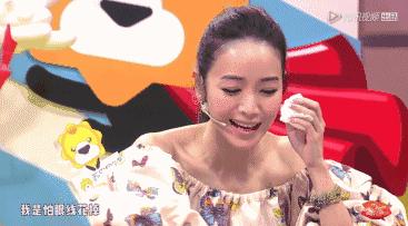 侯佩岑被小S讽刺太假，但为什么成了周杰伦唯一承认的前女友？