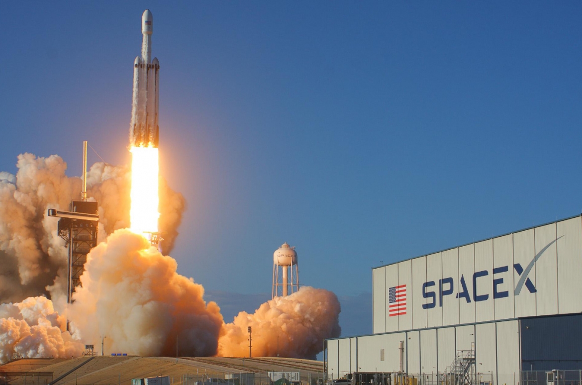现役最大火箭猎鹰,spacex猎鹰重型火箭发射