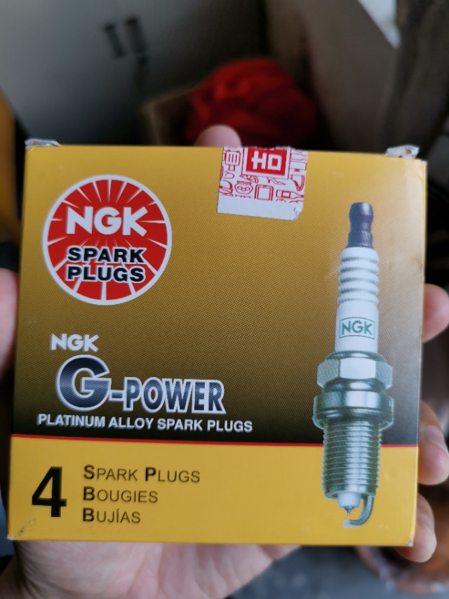 更换与检修火花塞的步骤,雪铁龙ec5火花塞怎么换