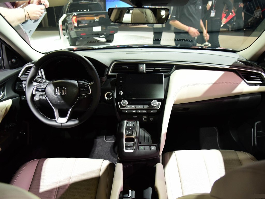 本田新能源新款车型即将上市7座,本田又出爆款车售价亲民外观帅气