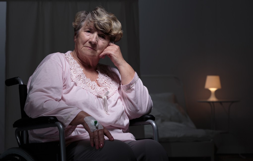 老年人严重失眠睡不着怎么办,老年人晚上睡不着最好解决办法