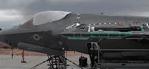 航空机枪和航空机炮的口径分界线,机枪和机炮有什么区别