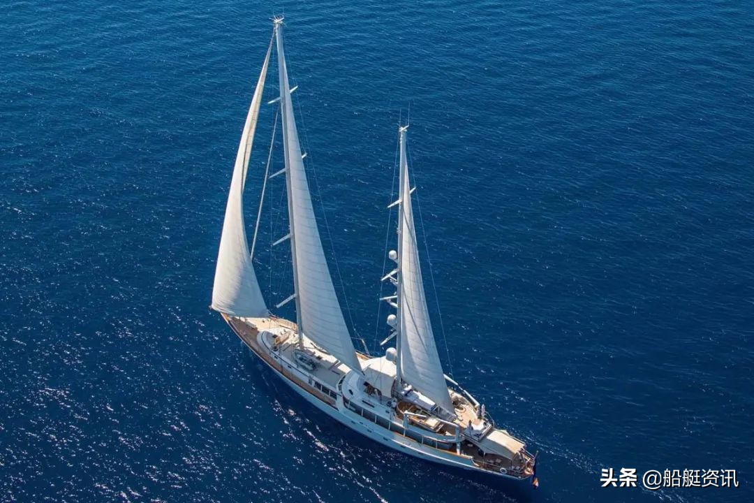 日本天皇号列车,天皇号轰炸机