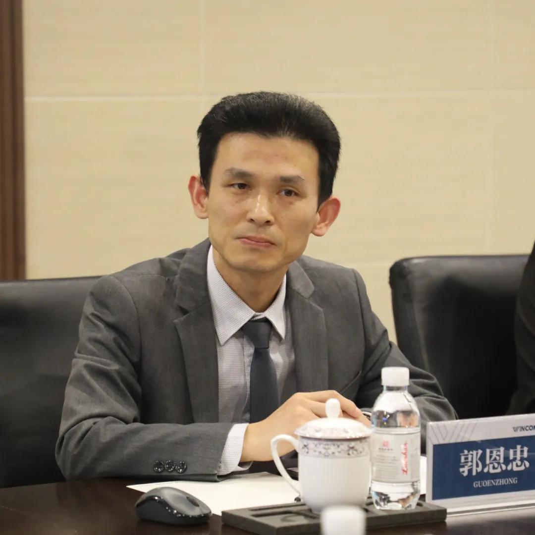 精诚合作携手共赢与时俱进,精诚合作互利共赢一起成长