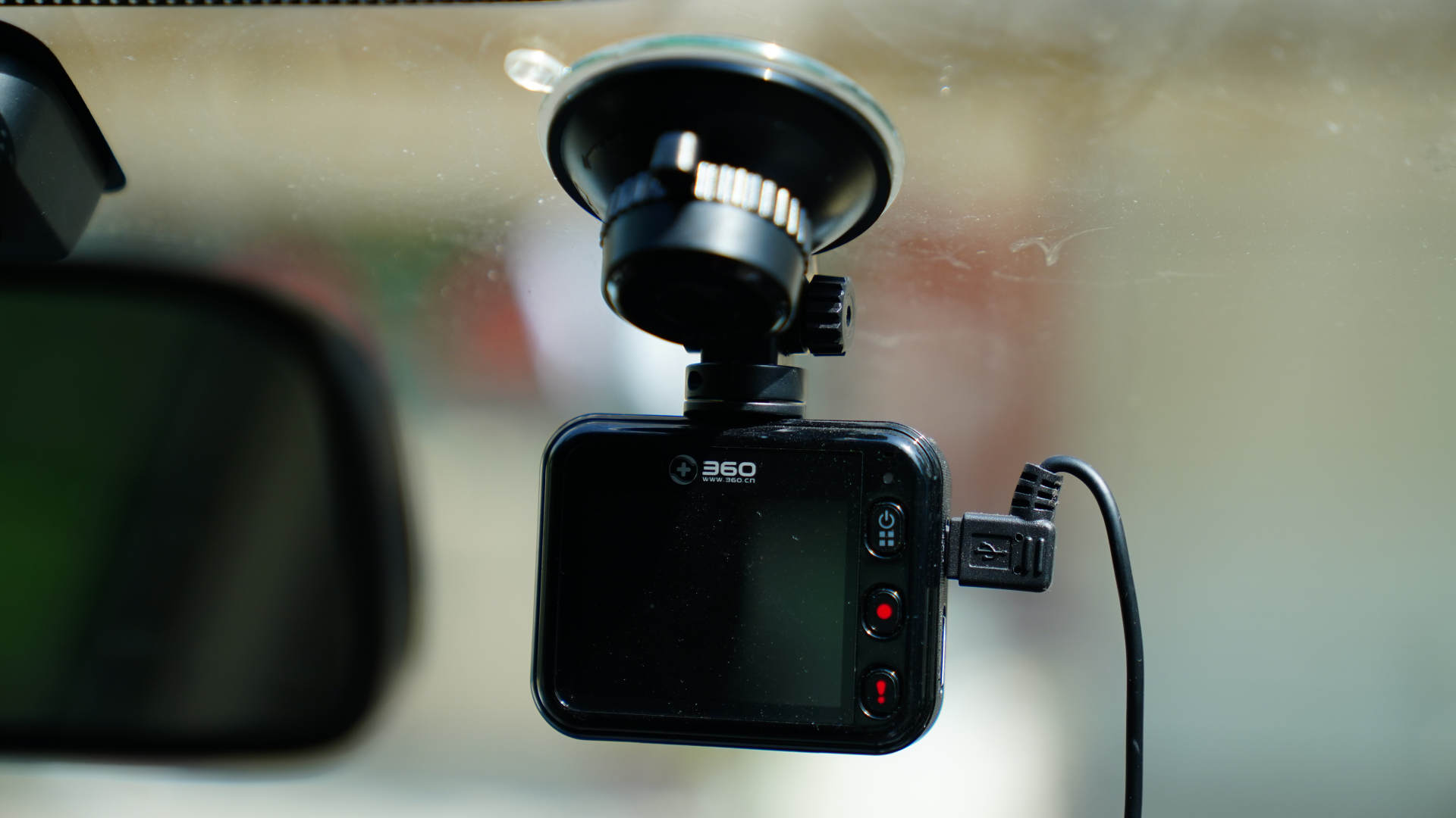 400元以内行车记录仪推荐,360g300行车记录仪
