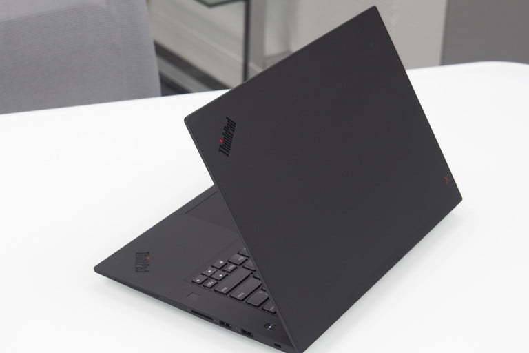 thinkpadx1extreme开箱测评,thinkpadx1-extreme对比P系列