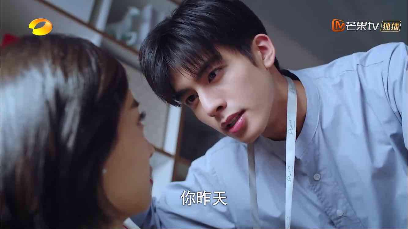 宋威龙萧亚轩什么关系,萧亚轩对宋威龙有感觉吗