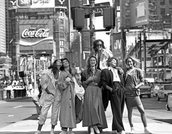 为什么有些女人穿衣就是不洋气,为什么女生穿衣显得成熟