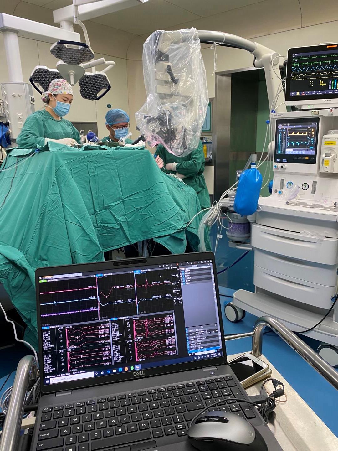 省人民医院神经外科治疗面部痉挛,面部神经抽搐去哪家医院好