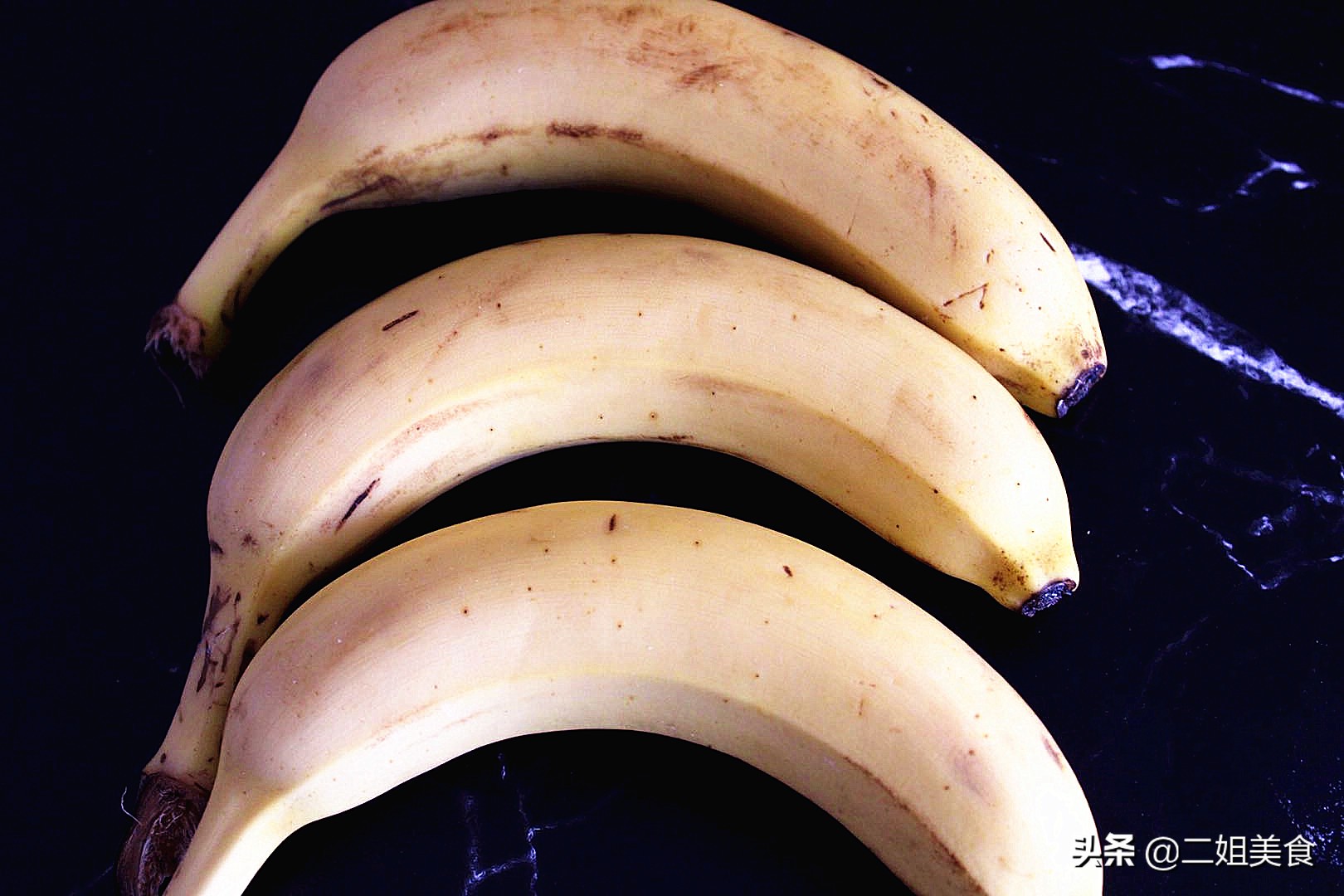 选香蕉,选香蕉是方的好还是圆的好