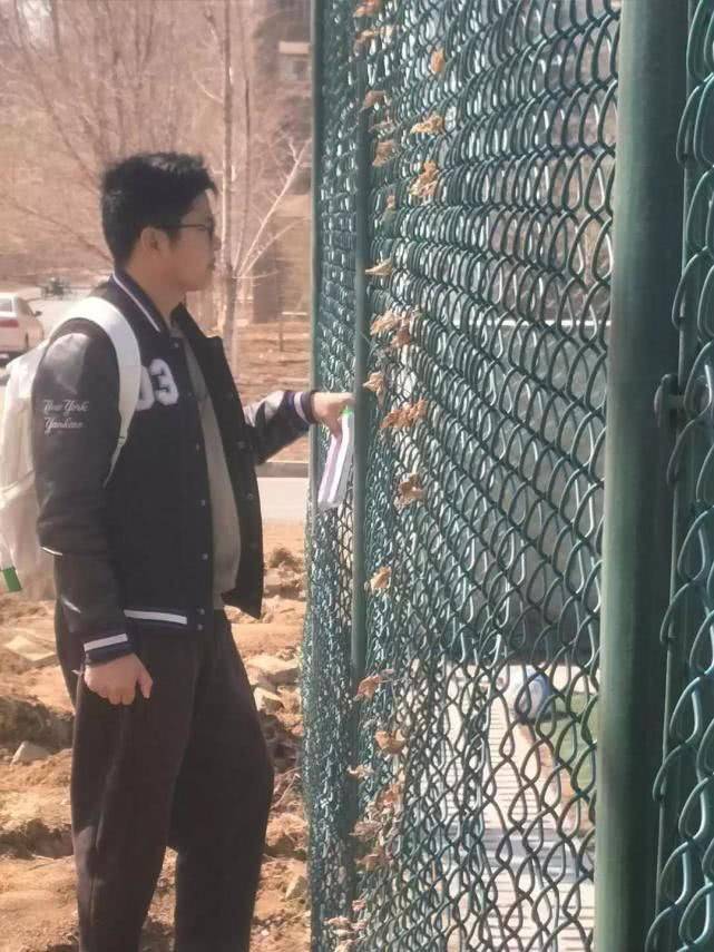 国足技术粗糙缺乏侵略性等问题,中国国足面对现实认清现状