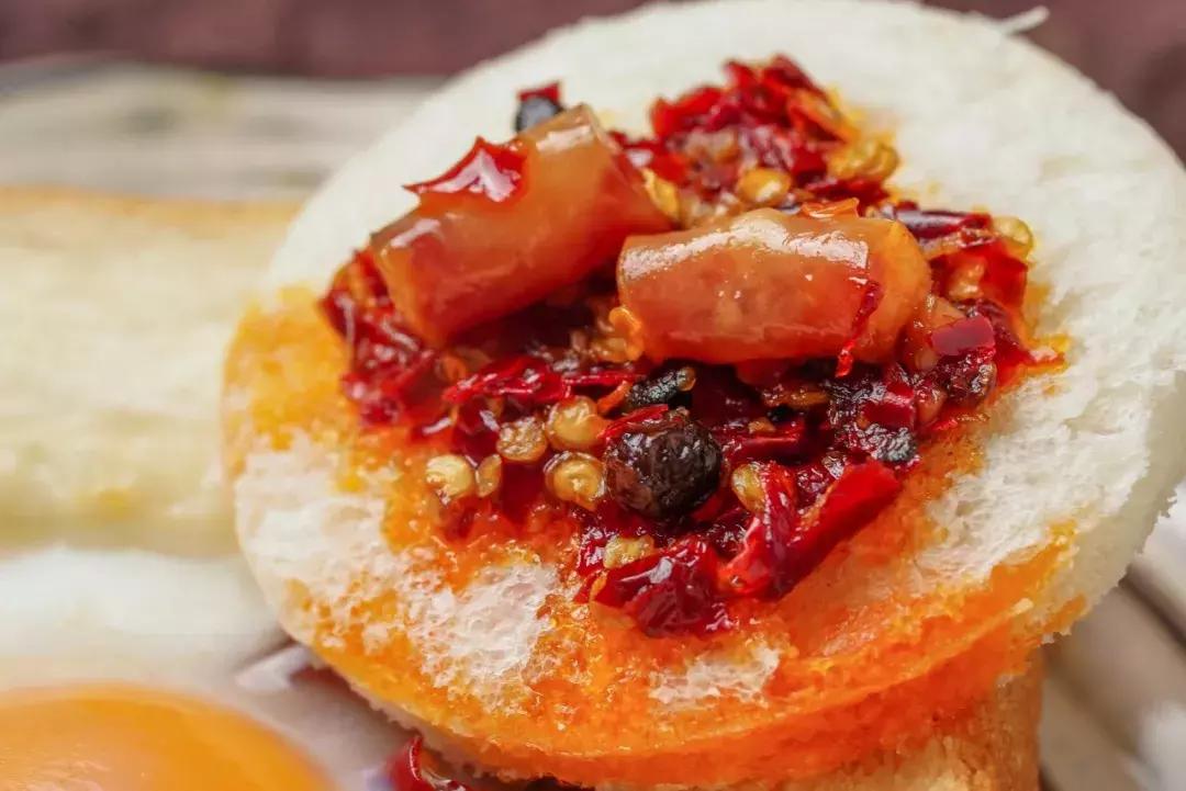 无敌下饭酱推荐,广式腊肠酱拌饭