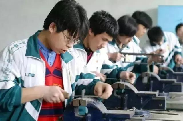 模具行业的未来前景,模具行业的发展趋势和前途