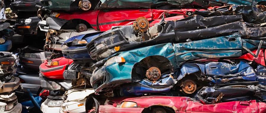 私家汽车多少年报废最新规定,轿车开几年报废最新规定