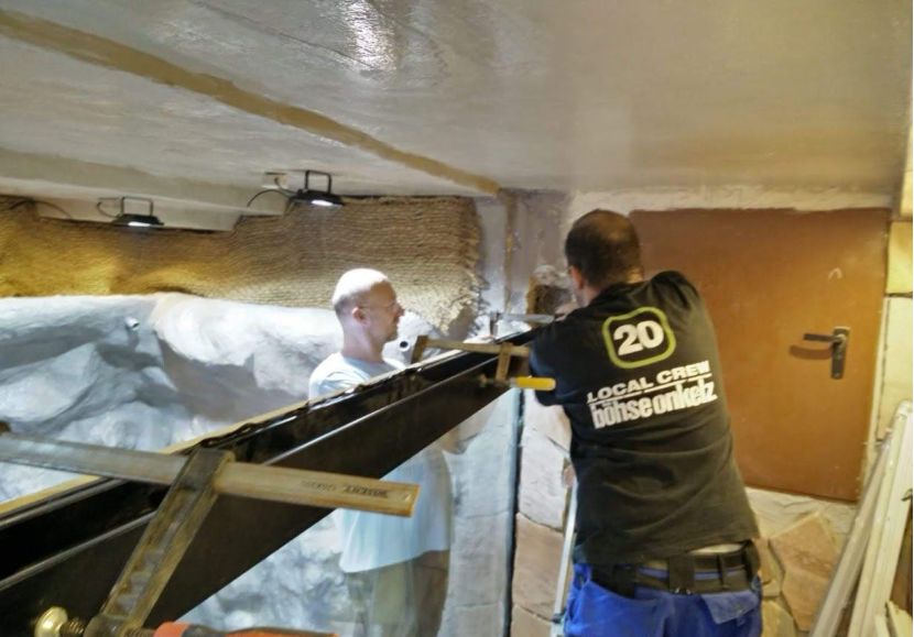 自己做大型水陆缸,在家自己打造一个沙漠缸