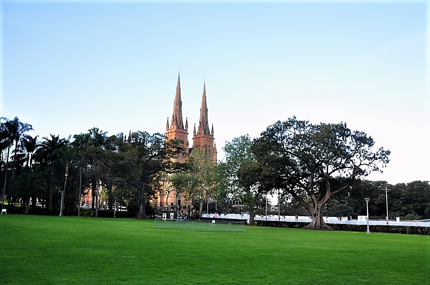 悉尼皇家植物园和海德公园,伦敦和悉尼海德公园