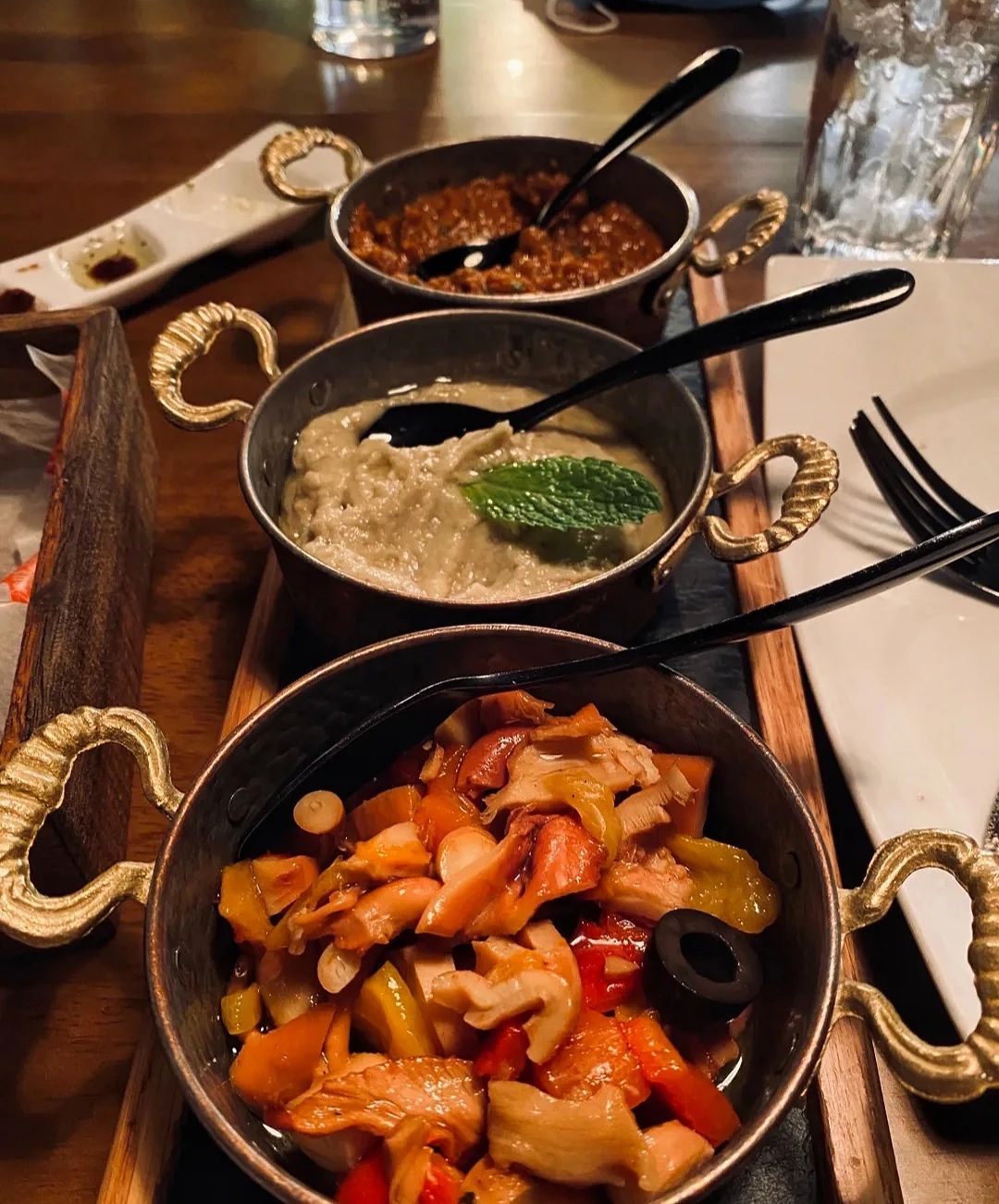 购物公园有家来自土耳其的烤肉店,据说能让肉食者为之一颤