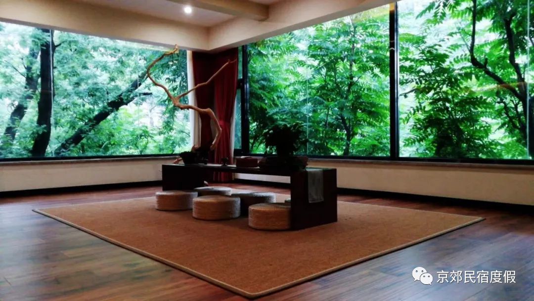 丝绸之路滑雪场民宿推荐,滑雪温泉民宿推荐