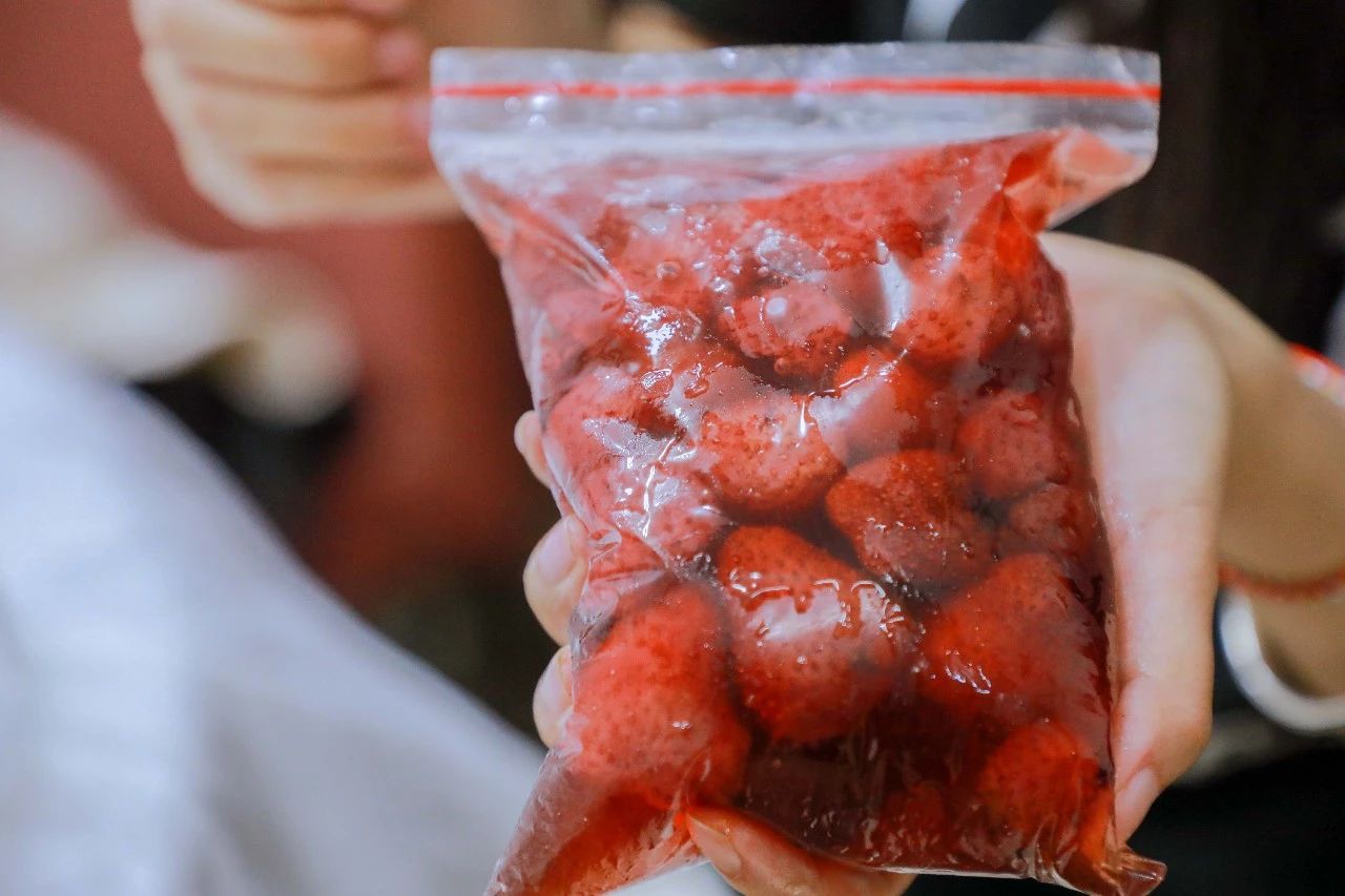 如何用100块吃三十天,100元吃牛街