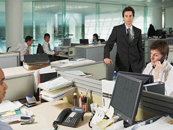 【企管小说】这山还望那山高（下）