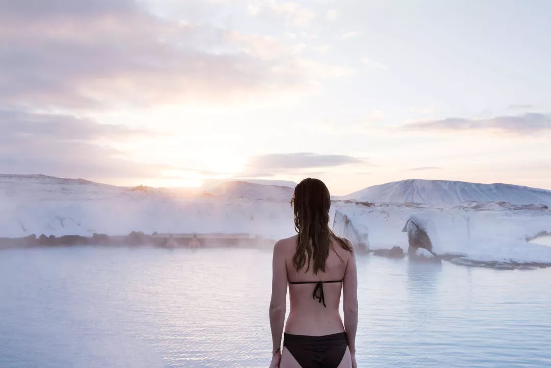 汇率起起伏伏，自然旅行跟着这张表格走，最划算