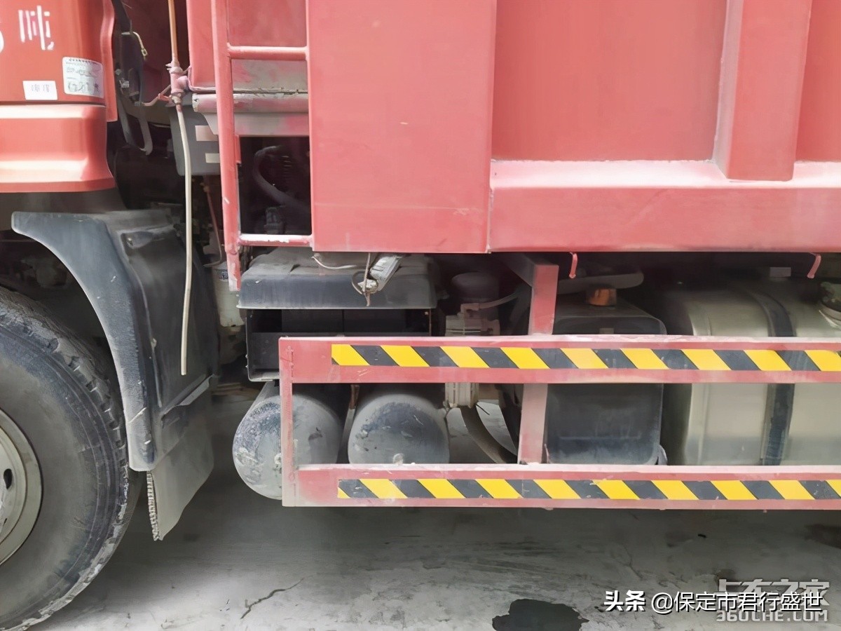 双腔空悬优缺点和维修成本,单腔气室和双腔气室作用