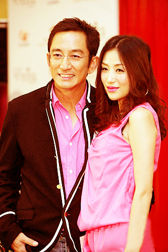 吴启华与前妻,吴启华和前妻吴启华的婚姻状况